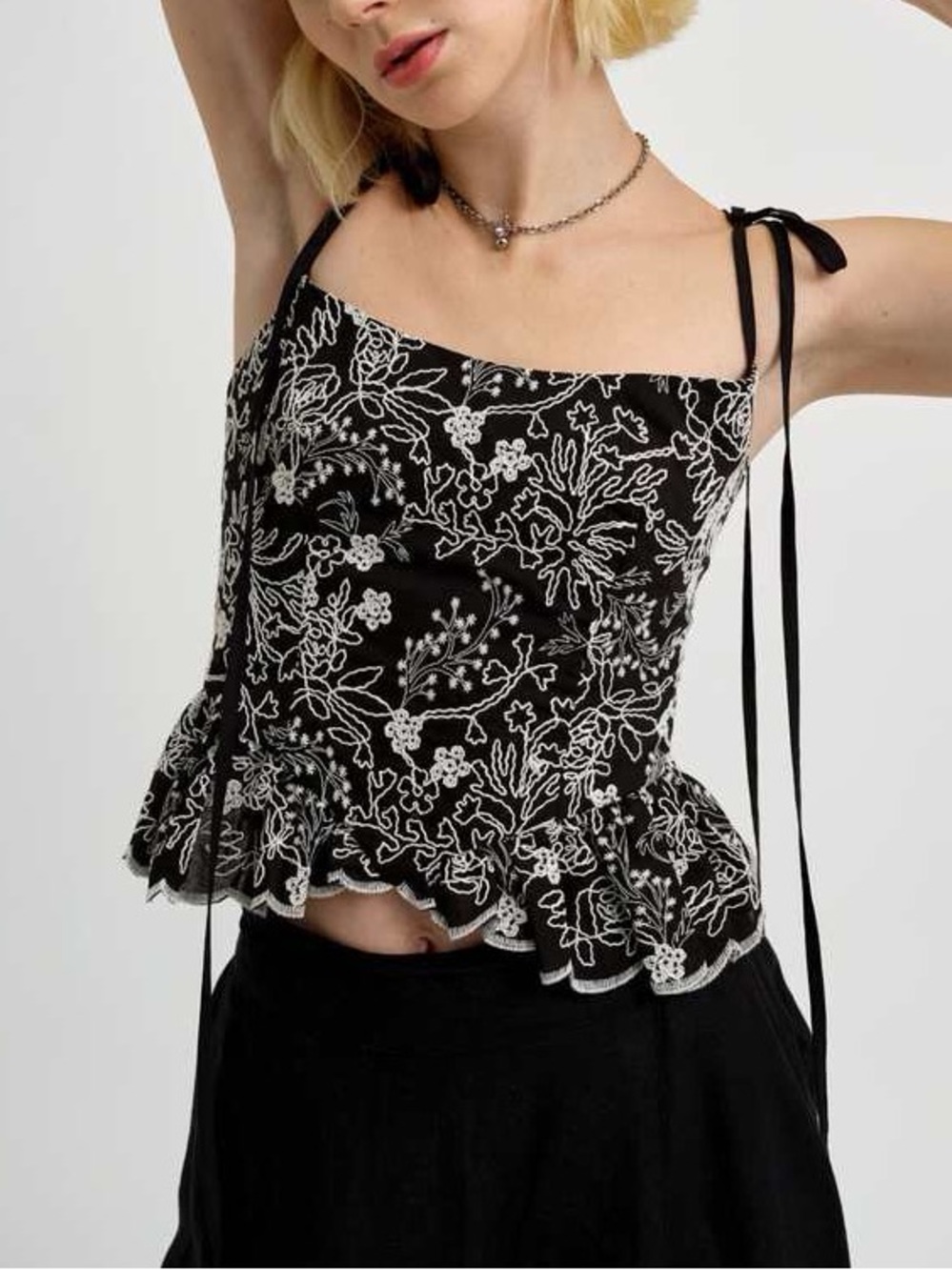 Black and White Floral Embroidered Tie-Shoulder Romantic Top